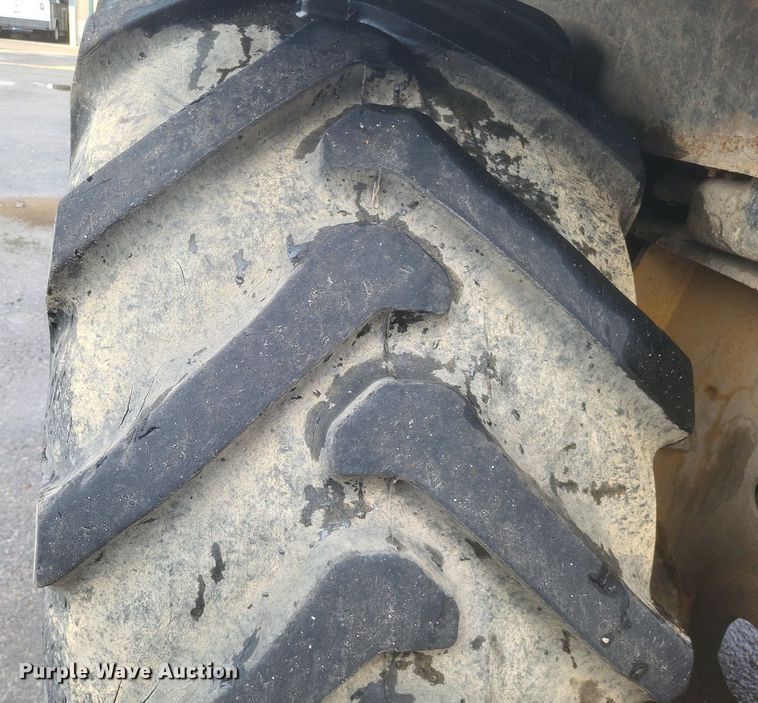 image for item EJ7884 2007 John Deere 310SG backhoe