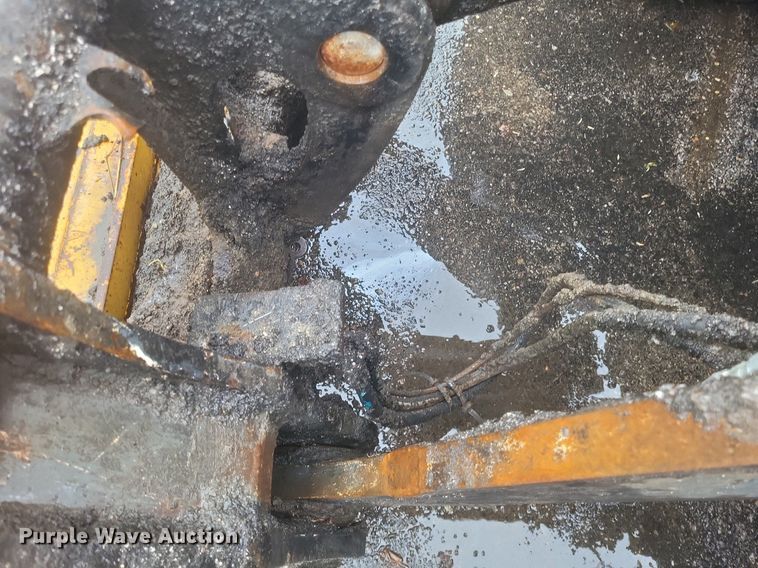 image for item EJ7885 2010 John Deere 544K wheel loader