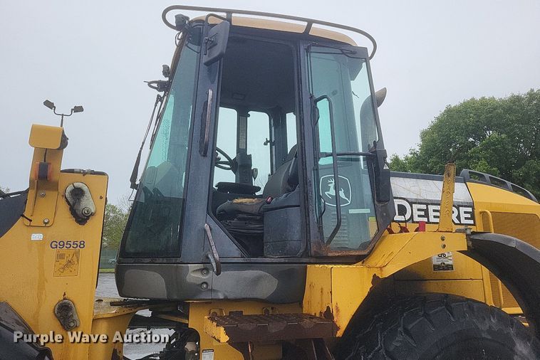 image for item EJ7885 2010 John Deere 544K wheel loader
