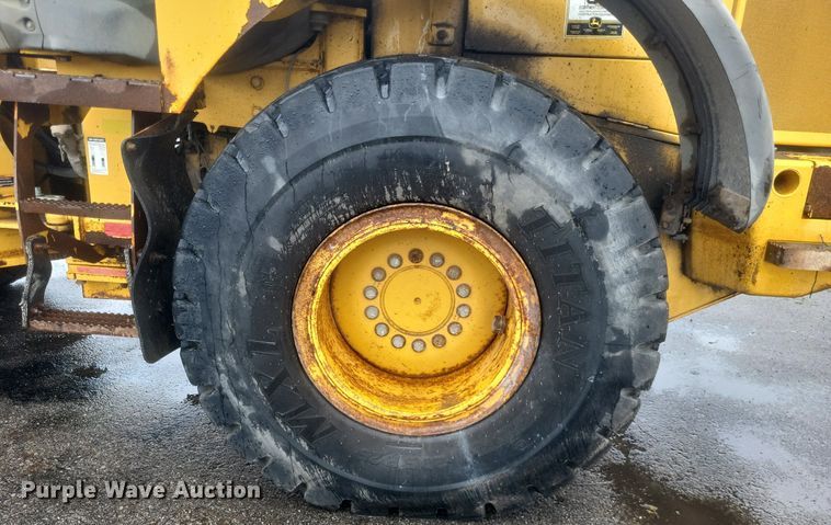 image for item EJ7885 2010 John Deere 544K wheel loader