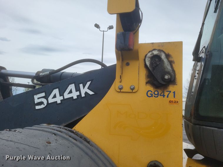 image for item EJ7887 2009 John Deere 544K wheel loader