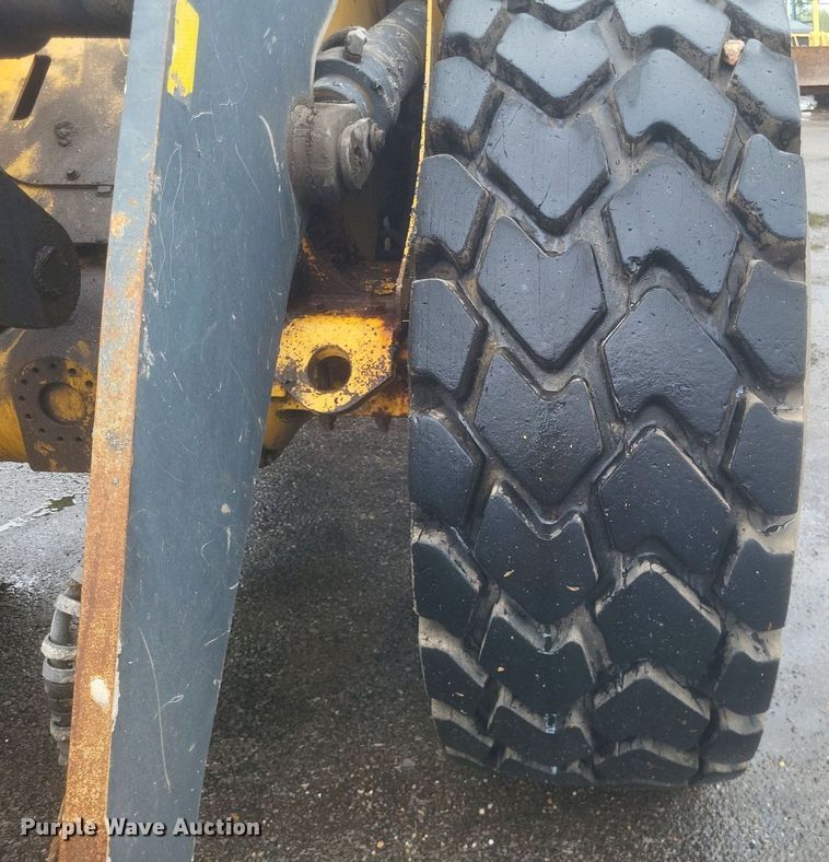 image for item EJ7887 2009 John Deere 544K wheel loader