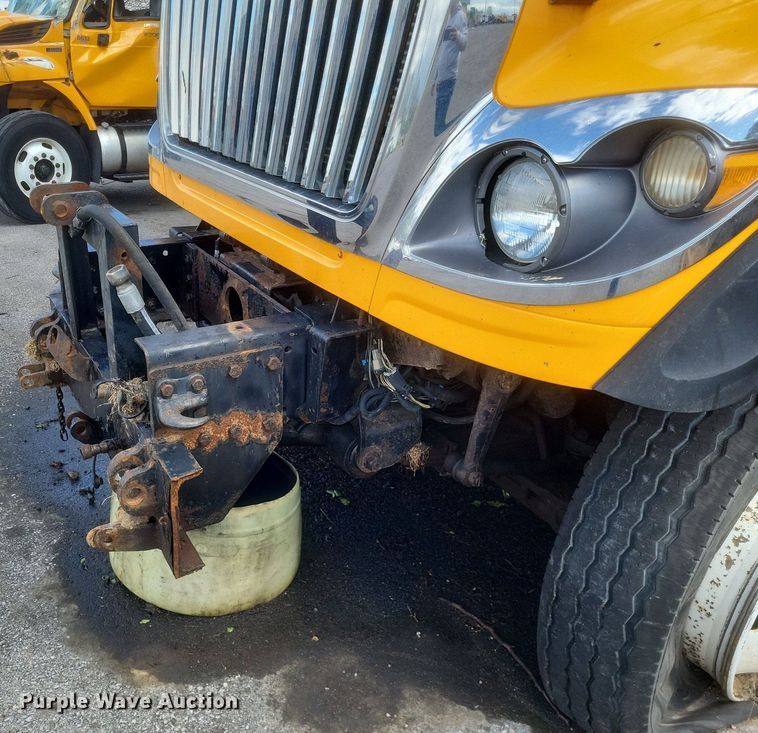 image for item EJ7888 2009 International WorkStar 7600 dump truck