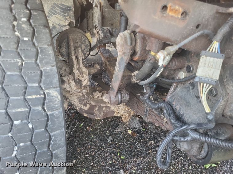 image for item EJ7888 2009 International WorkStar 7600 dump truck