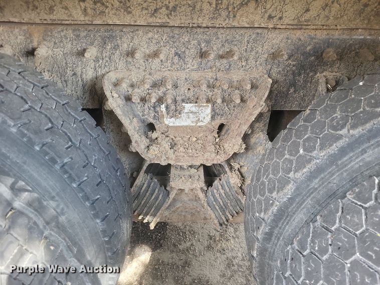 image for item EJ7888 2009 International WorkStar 7600 dump truck