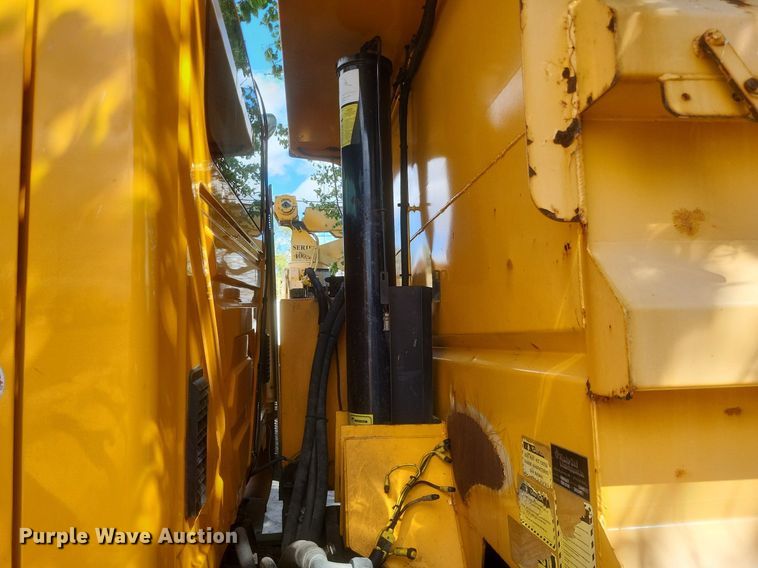 image for item EJ7888 2009 International WorkStar 7600 dump truck