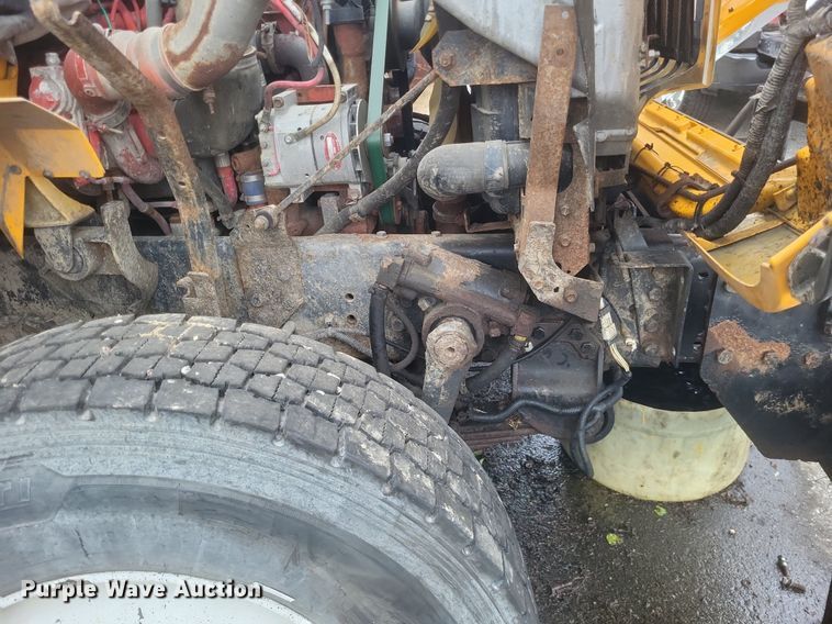 image for item EJ7888 2009 International WorkStar 7600 dump truck