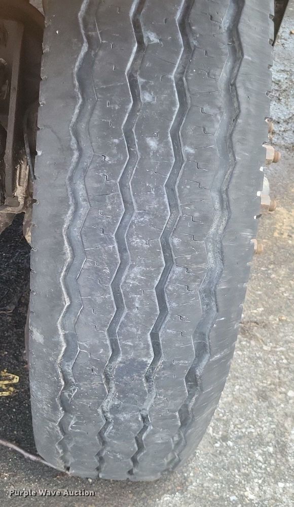 image for item EJ7888 2009 International WorkStar 7600 dump truck