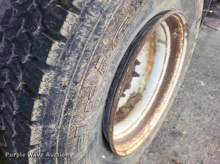 image for item EJ7888 2009 International WorkStar 7600 dump truck