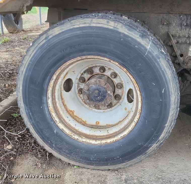 image for item EJ7888 2009 International WorkStar 7600 dump truck