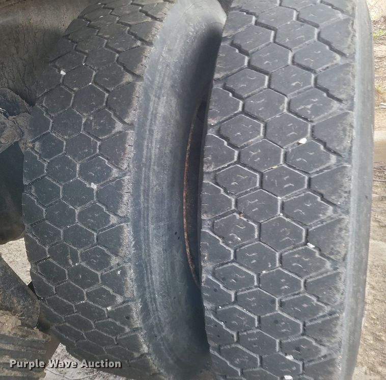 image for item EJ7888 2009 International WorkStar 7600 dump truck