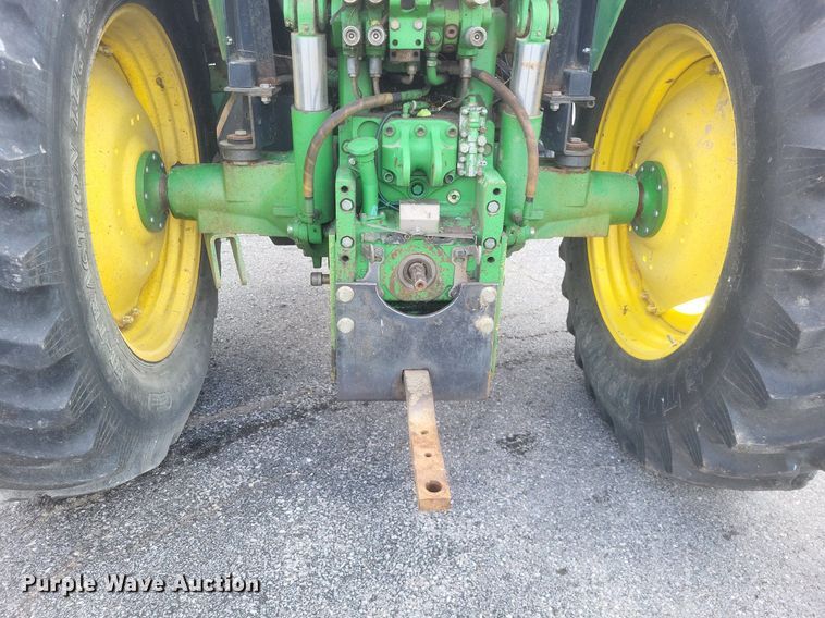 image for item EJ7889 2004 John Deere 6615 tractor