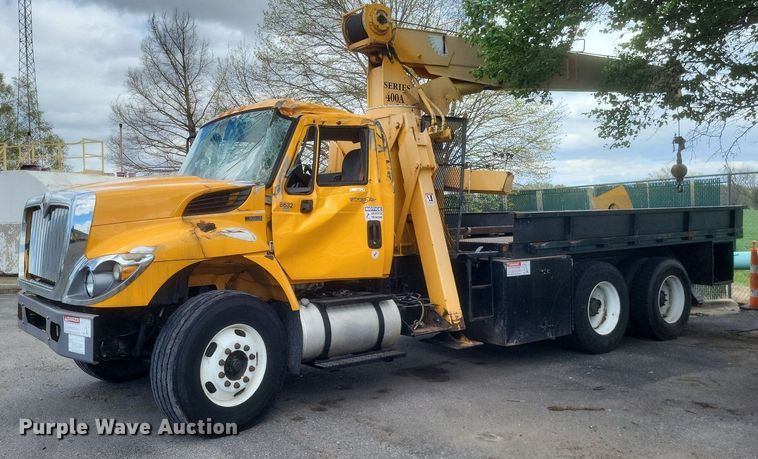 image for item EJ7890 2012 International WorkStar 7300 crane truck