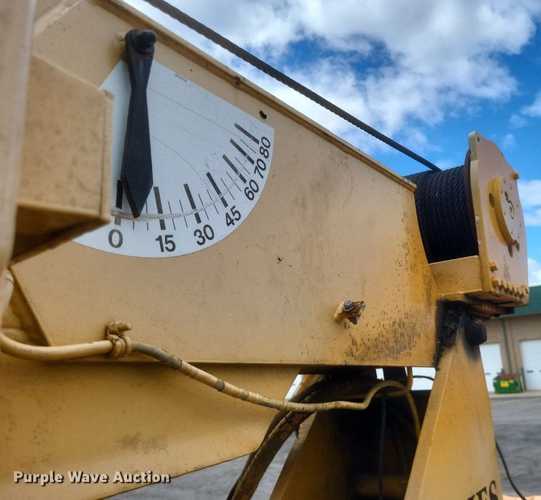 image for item EJ7890 2012 International WorkStar 7300 crane truck