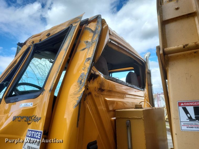 image for item EJ7890 2012 International WorkStar 7300 crane truck