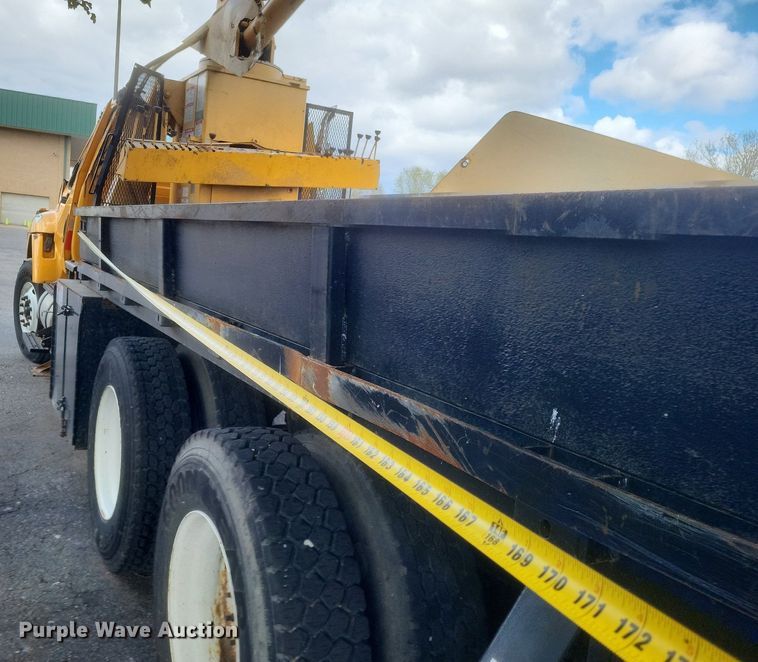 image for item EJ7890 2012 International WorkStar 7300 crane truck