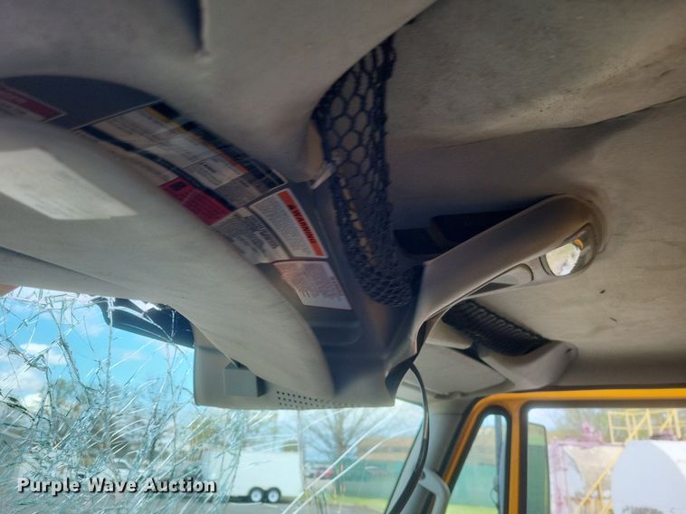 image for item EJ7890 2012 International WorkStar 7300 crane truck