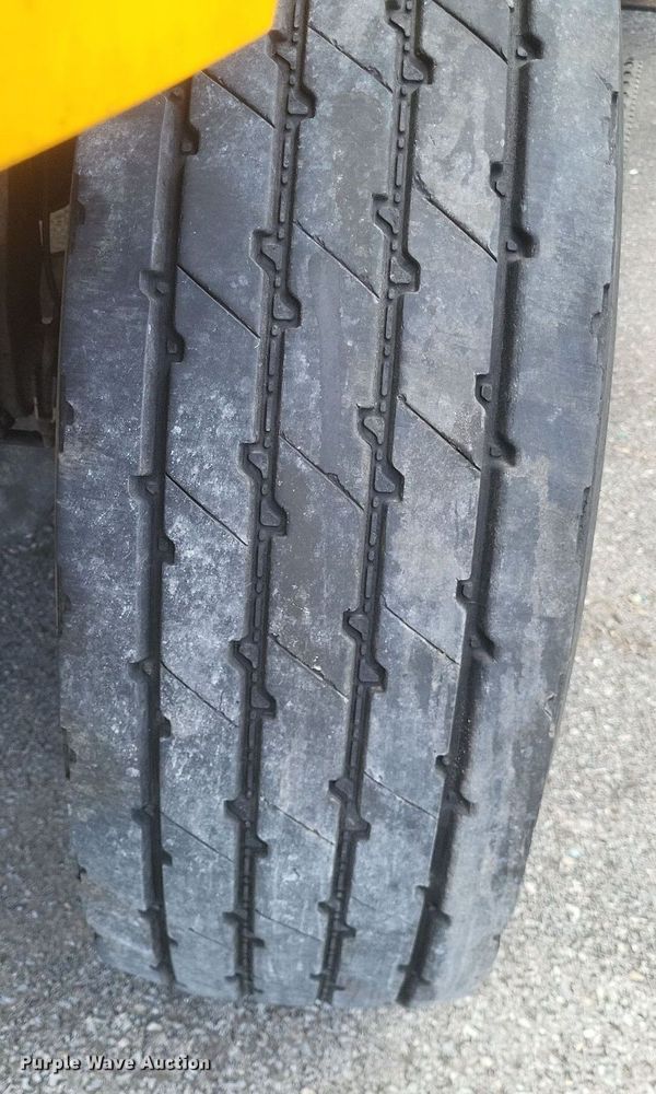 image for item EJ7890 2012 International WorkStar 7300 crane truck