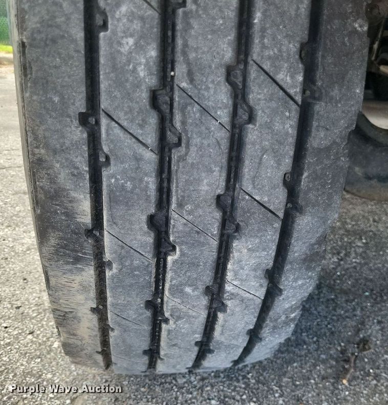 image for item EJ7890 2012 International WorkStar 7300 crane truck