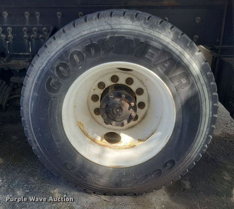 image for item EJ7890 2012 International WorkStar 7300 crane truck