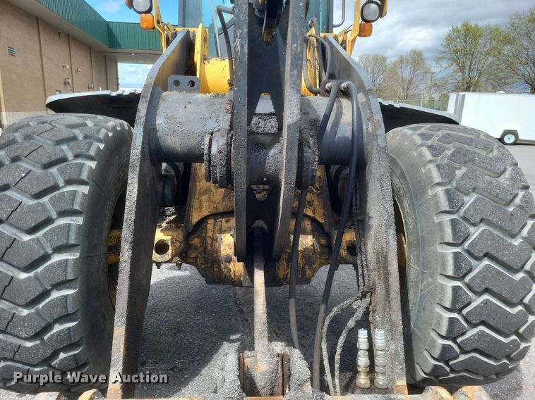 image for item EJ7891 2011 John Deere 544K wheel loader