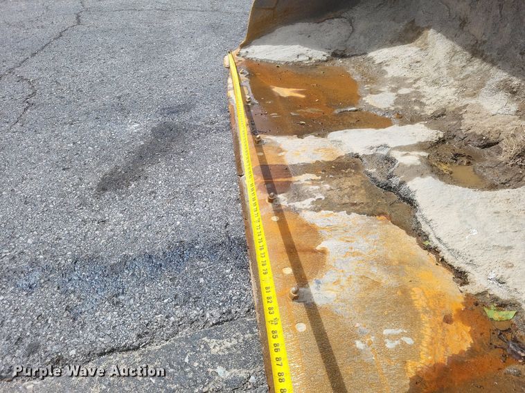 image for item EJ7891 2011 John Deere 544K wheel loader