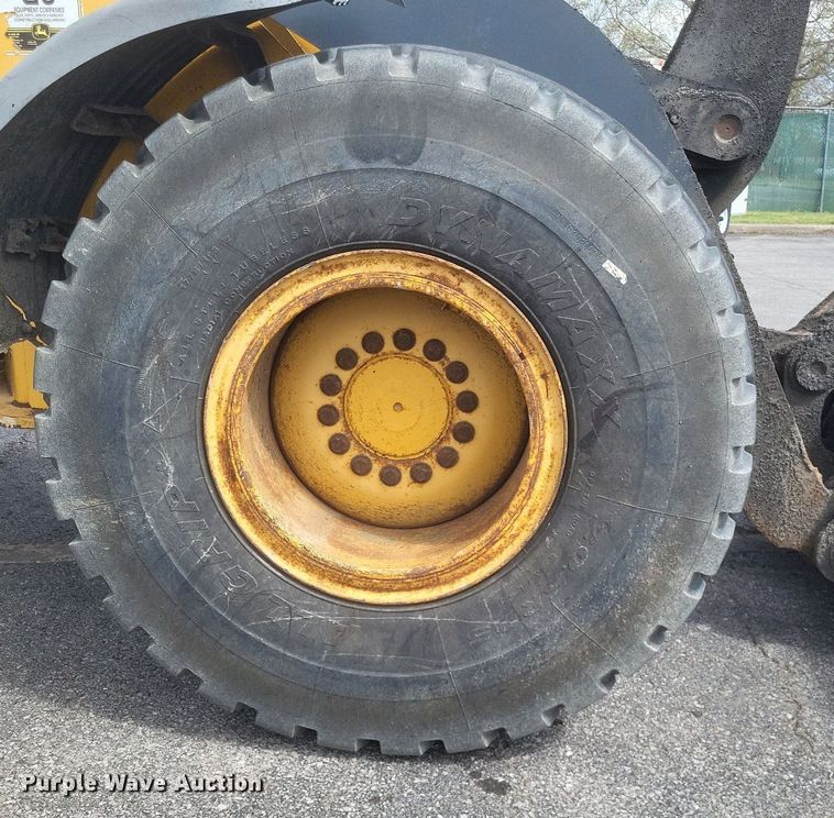 image for item EJ7891 2011 John Deere 544K wheel loader