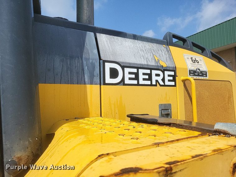 image for item EJ7893 2007 John Deere   444J  wheel loader