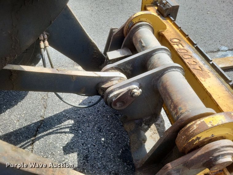 image for item EJ7893 2007 John Deere   444J  wheel loader