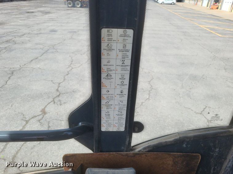 image for item EJ7893 2007 John Deere   444J  wheel loader