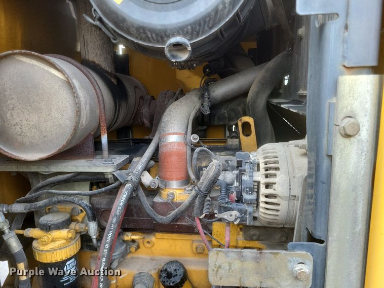 image for item EJ7893 2007 John Deere   444J  wheel loader