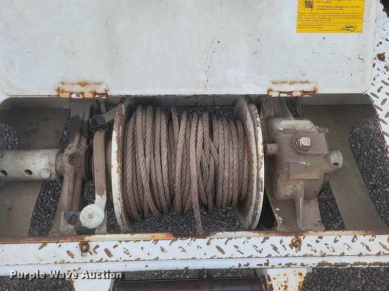 image for item EJ7895 2002 Freightliner  FL80 digger derrick truck