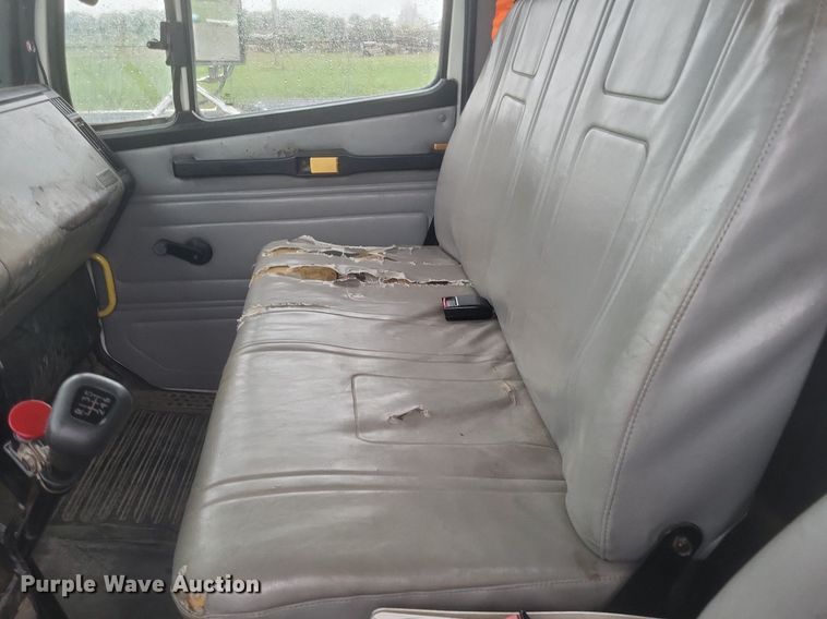 image for item EJ7895 2002 Freightliner  FL80 digger derrick truck