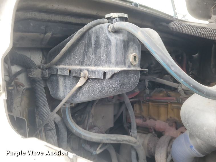 image for item EJ7895 2002 Freightliner  FL80 digger derrick truck