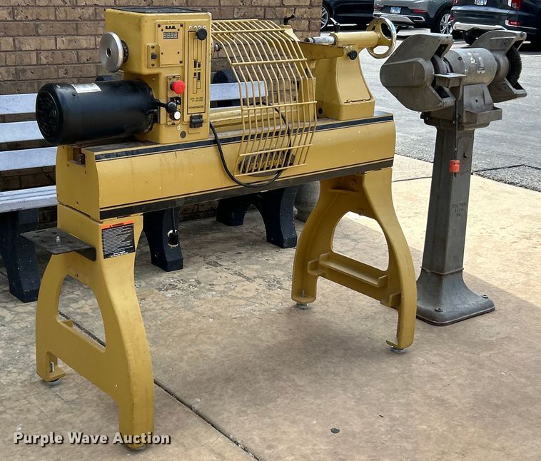 image for item EK4347 Powermatic 3520B wood lathe