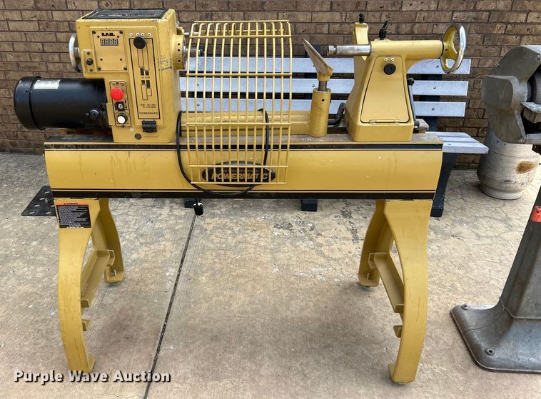 image for item EK4347 Powermatic 3520B wood lathe