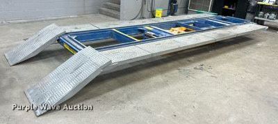 image for item EK4351 2002 Car-O-Liner frame machine 