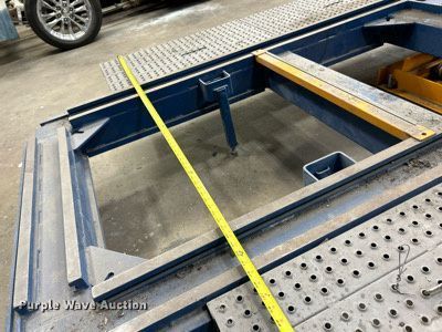 image for item EK4351 2002 Car-O-Liner frame machine 