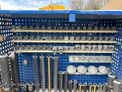 image for item EK4351 2002 Car-O-Liner frame machine 