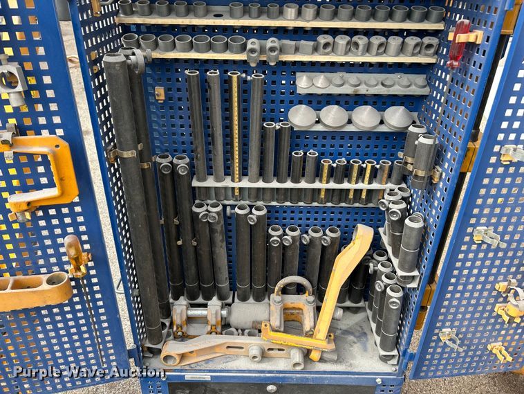 image for item EK4351 2002 Car-O-Liner frame machine 