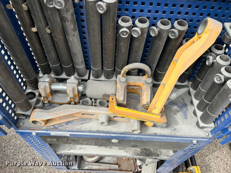 image for item EK4351 2002 Car-O-Liner frame machine 