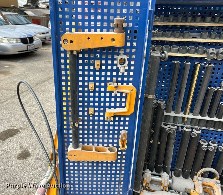 image for item EK4351 2002 Car-O-Liner frame machine 