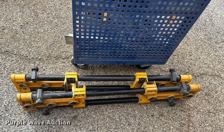 image for item EK4351 2002 Car-O-Liner frame machine 