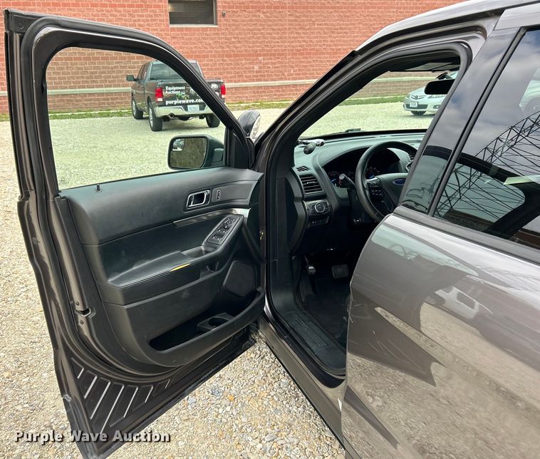 image for item EK4355 2017 Ford Explorer Police Interceptor SUV