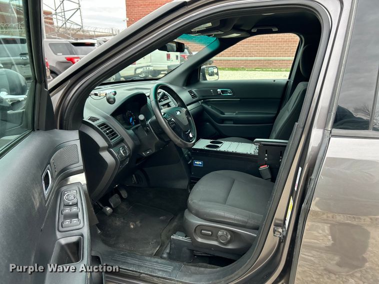 image for item EK4358 2017 Ford Explorer Police Interceptor SUV