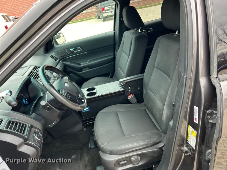 image for item EK4358 2017 Ford Explorer Police Interceptor SUV