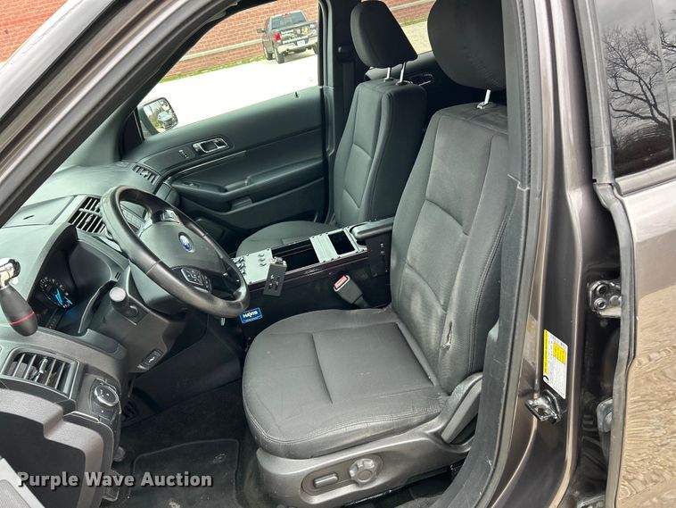 image for item EK4363 2017 Ford  Explorer Police Interceptor SUV