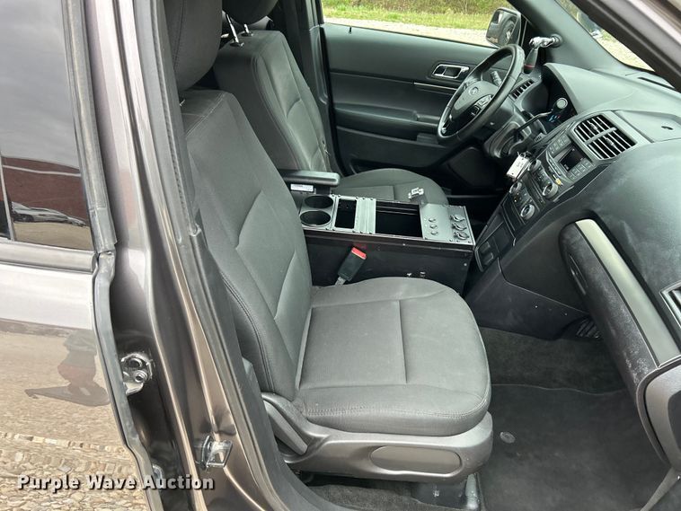 image for item EK4363 2017 Ford  Explorer Police Interceptor SUV