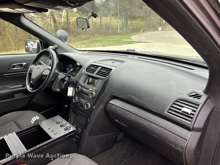 image for item EK4363 2017 Ford  Explorer Police Interceptor SUV