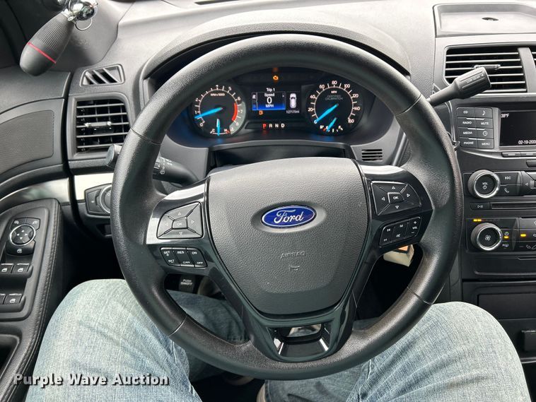 image for item EK4366 2017 Ford Explorer Police Interceptor SUV